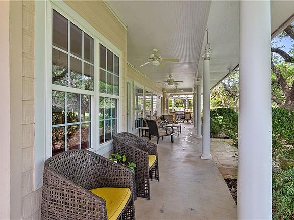 4th image of 105 Roanoak Dr