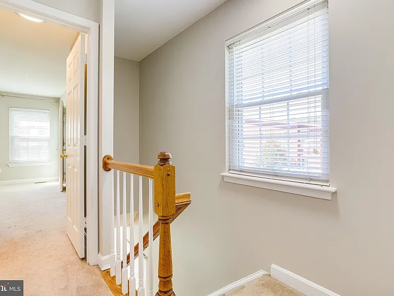 1706 S Edgewood St — Photo 38
