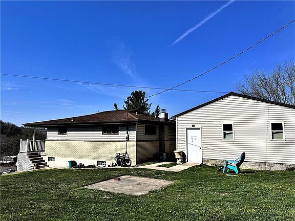 5th image of 206 Wallace St