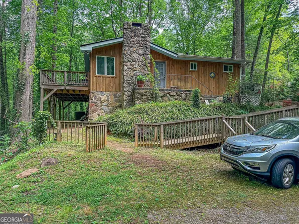 407 Hillside Dr, Clayton, GA 30525