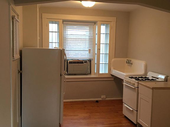 5th image of 3538 Hereford St APT 2S