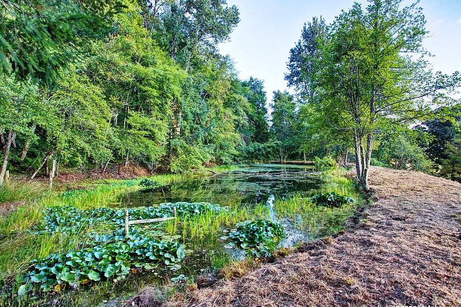 2nd image of 85943 McBeth Rd