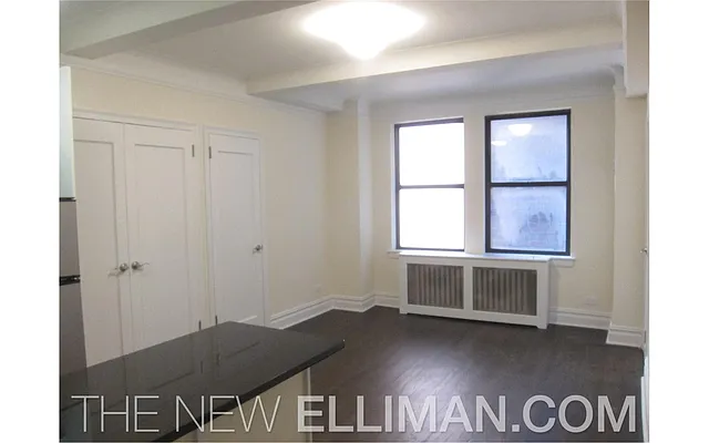 Rented by Douglas Elliman | media 15