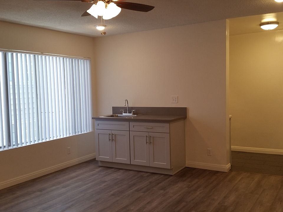 1st image of 3755 Mentone Ave APT 8