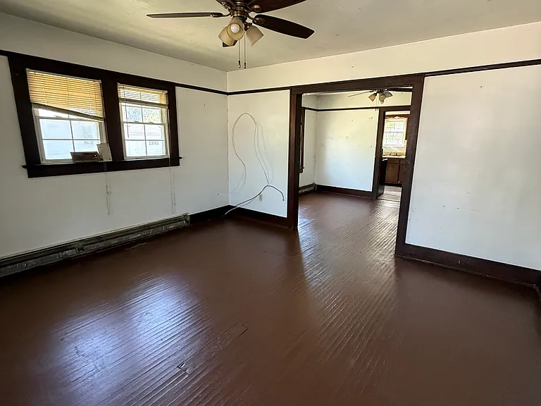 1237 E Johns Ave — Photo 8