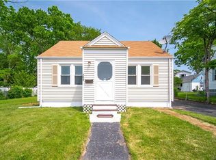 264 Soundview Ave, Bridgeport, CT 06606