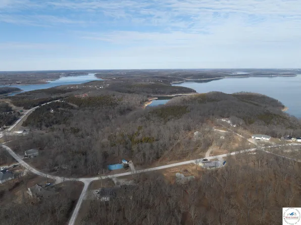 Gypsy Rd, Warsaw, MO 65355