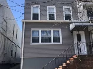 6016 60th St, Maspeth, NY 11378
