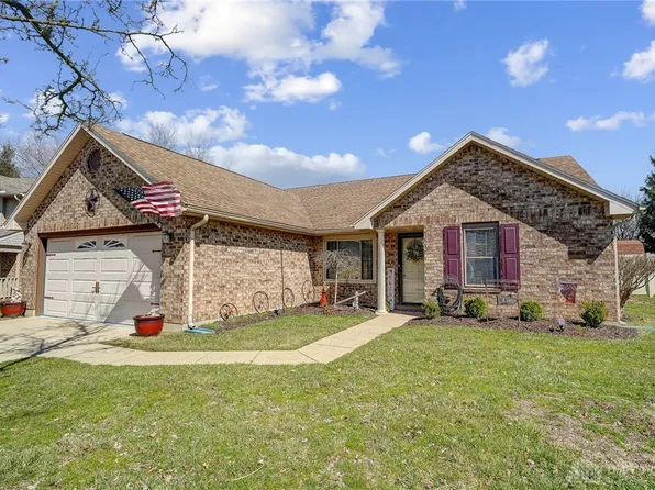 8840 Christygate Ln, Dayton, OH 45424