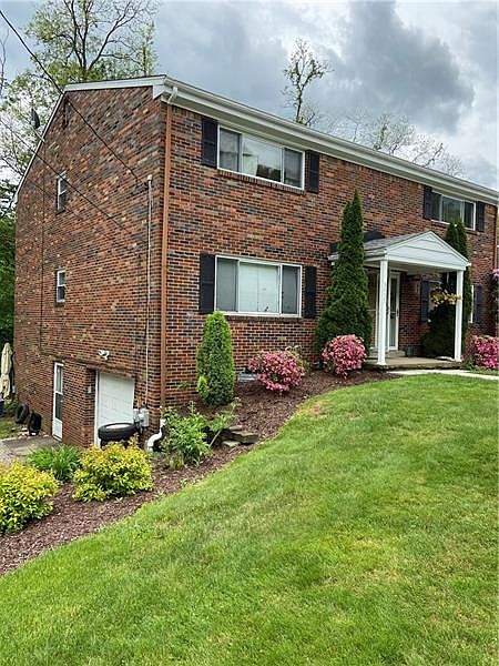 2nd image of 3459 N Hills Rd