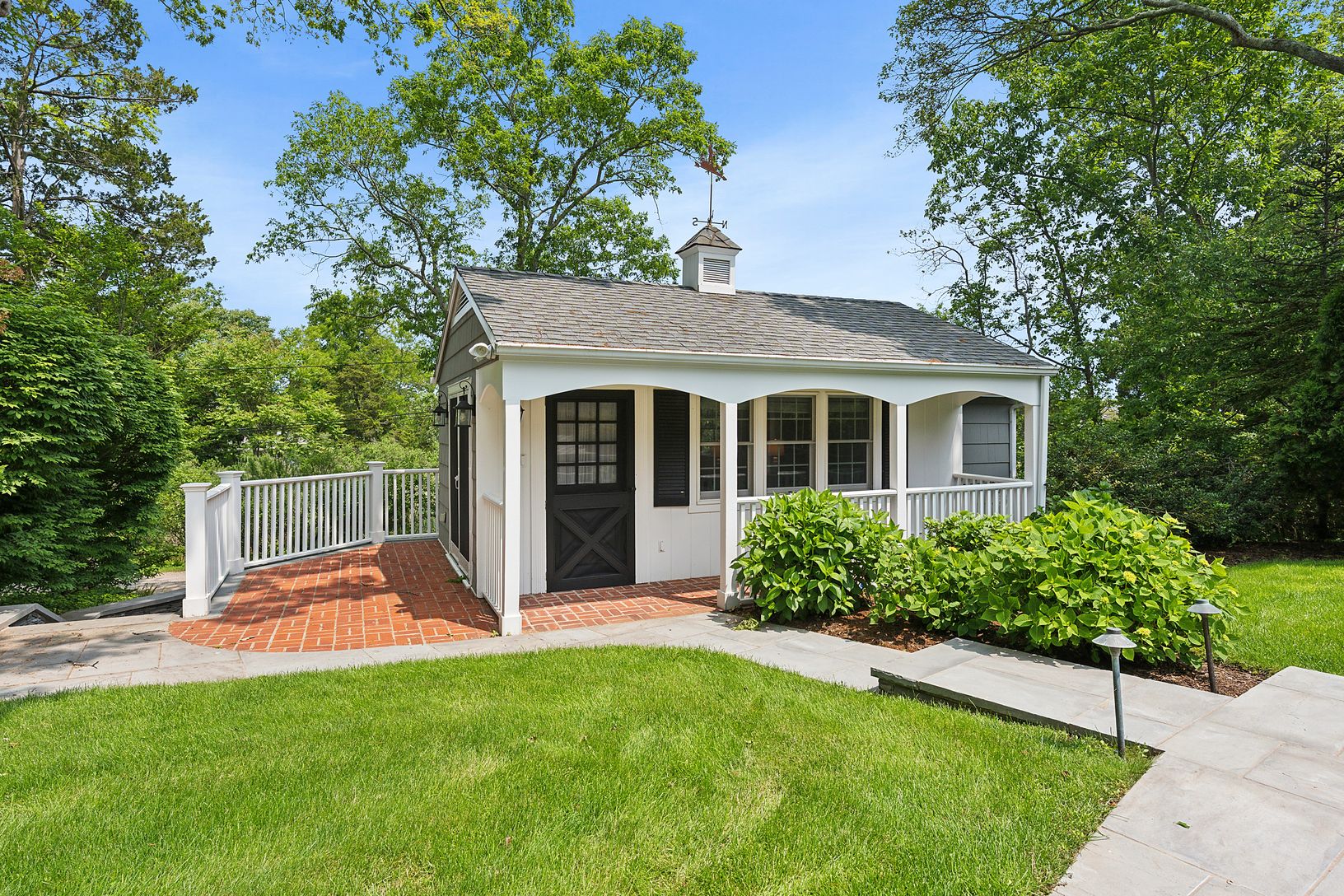 1497 Peconic Bay Blvd, Laurel