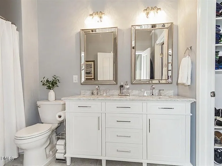 340 Kinellan Ln — Photo 13