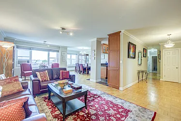 110-45 Queens Boulevard, #810