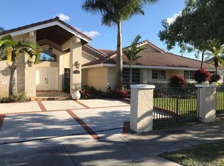 9100 SW 68th St, Miami, FL 33173