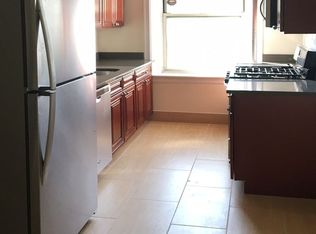 2416 29th St APT 2, Astoria, NY 11102