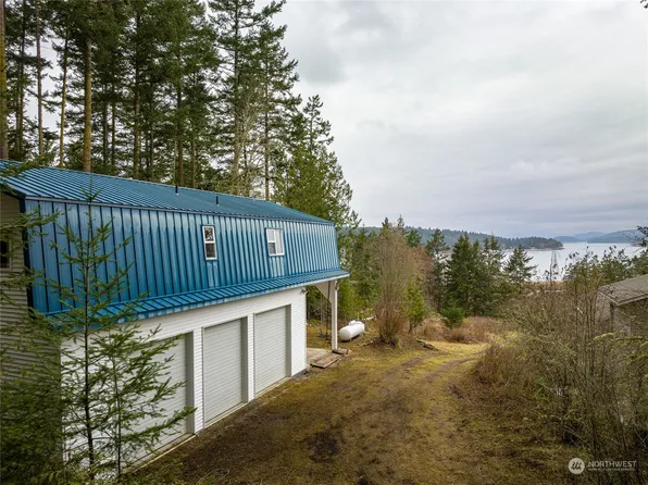 3724 Mud Bay Road, Lopez Island, WA 98261
