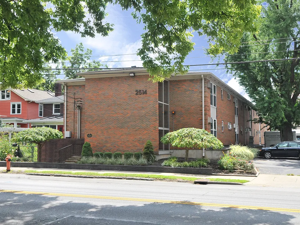 2514 Frankfort Ave #1
