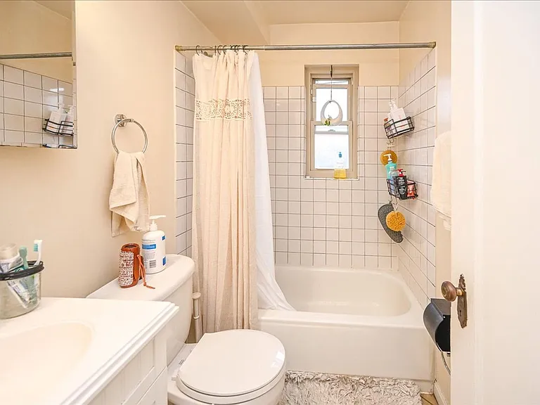 2361 Ravine St #5 — Photo 12