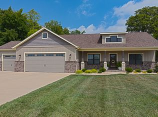 8617 View Point Ln, Troy, IL 62294