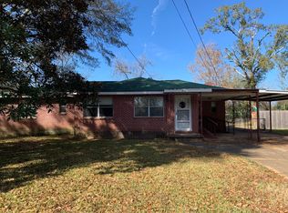 5516 North Dr, Alexandria, LA 71301
