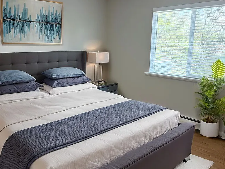 Cottonwood Creek Apartments — Photo 23