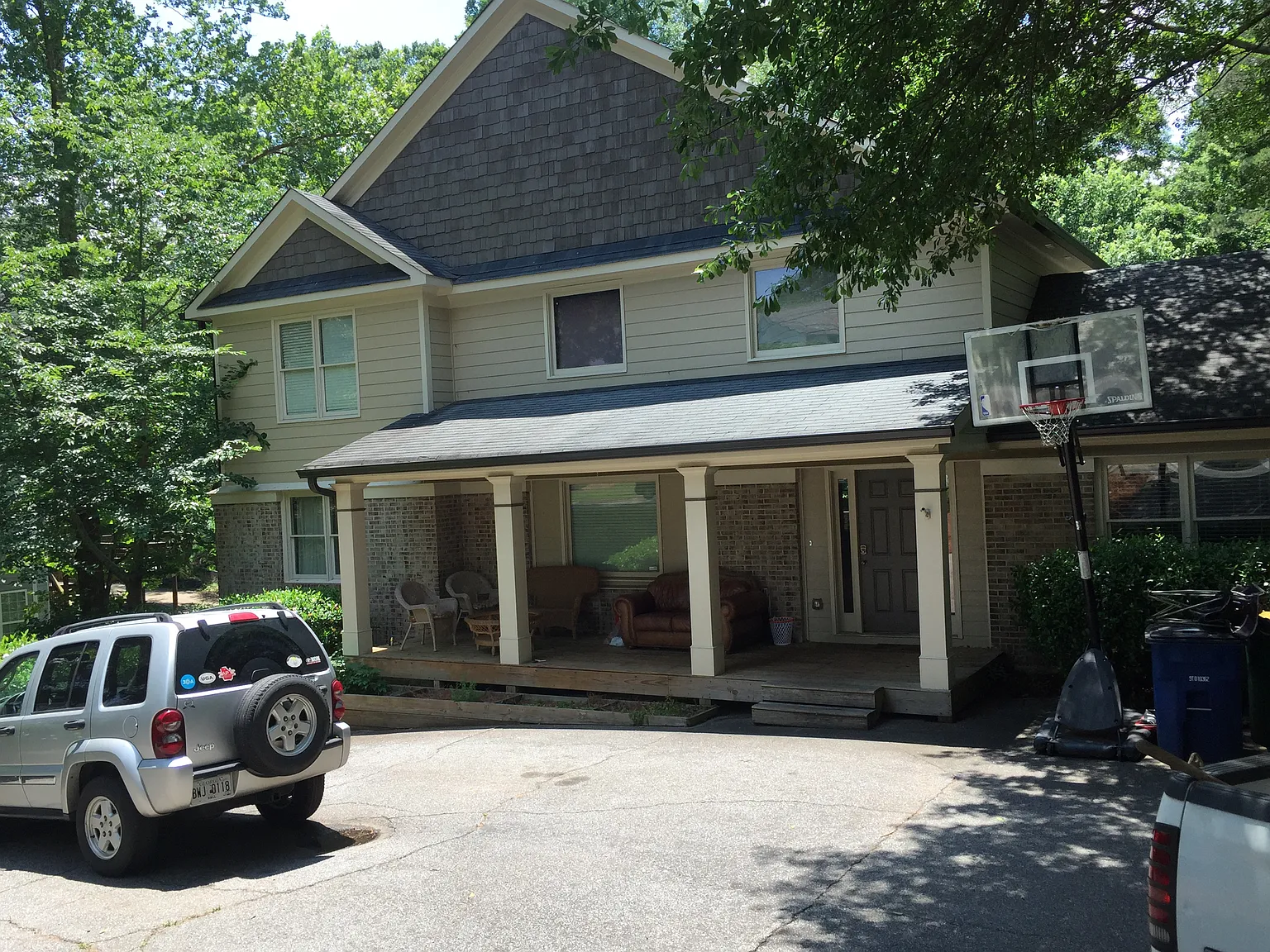 3 bed, 2.5 bath, 2517 sqft, $2,500 — Photo 4
