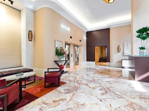 311 East 38th Street image 14 of 24