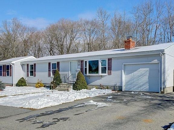 3rd image of 109 Burdick Dr