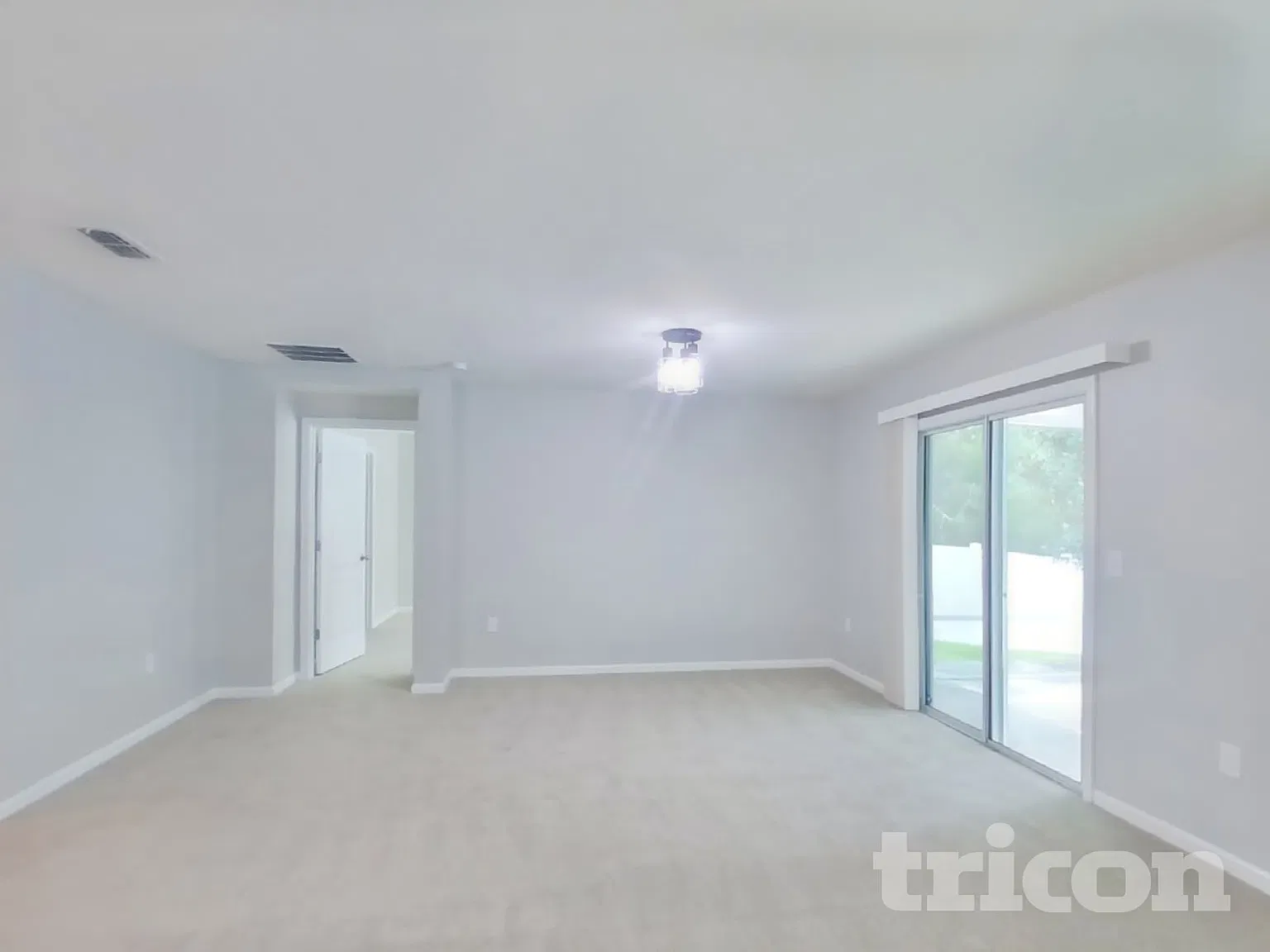 1957 April Oaks Drive Jacksonville FL — Photo 3