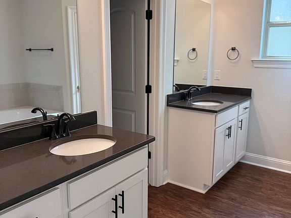 5th image of 7954 Pisa Dr