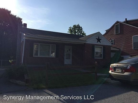 2nd image of 11925 Sun Valley Dr