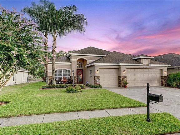 2nd image of 23820 Plantation Palms Blvd
