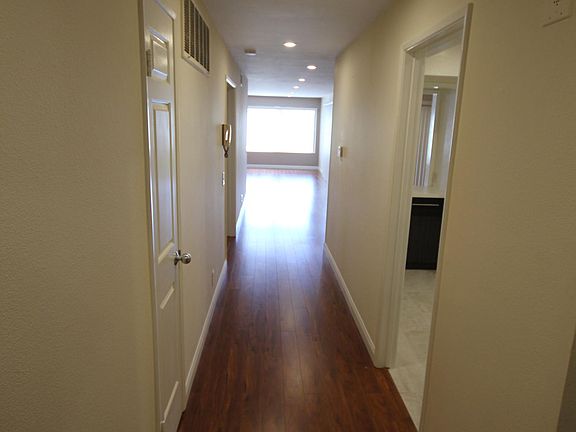 5th image of 301 N Belmont St APT 207