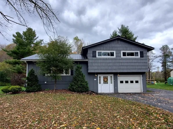 975 West St, Carthage, NY 13619