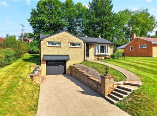 5032 Azalea Dr, Pittsburgh, PA 15236
