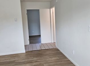 404 Lake St APT 7, Cloverdale, CA 95425