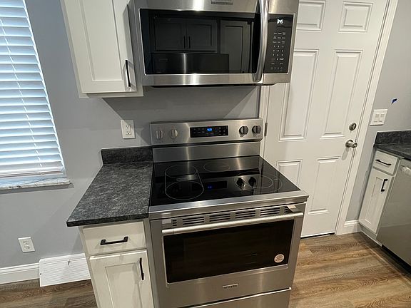 3rd image of 3413 Bexvie Ave APT A