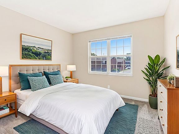 5th image of 1901 S Goyer Rd #138