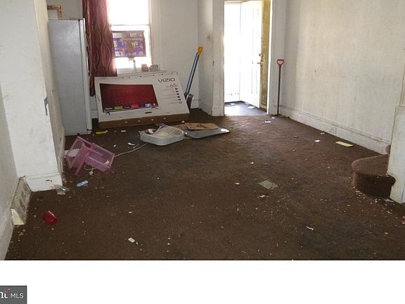 4th image of 4259 N Fairhill St