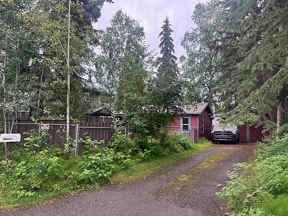 4th image of 105 Rosella Ave
