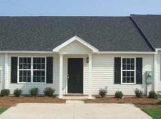 121 Violet Ct, Greenwood, SC 29649