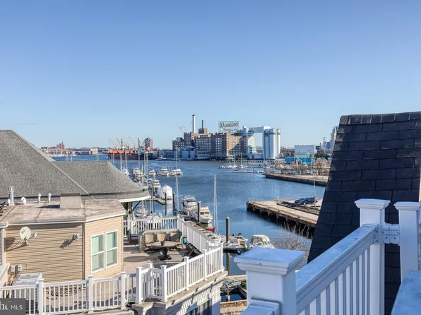 1239 Harbor Island Walk, Baltimore, MD 21230