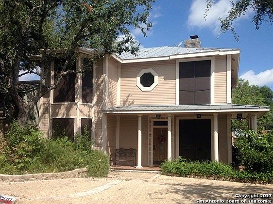 1st image of 3507 River Way