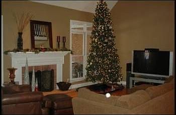 5th image of 1305 Kensington Dr
