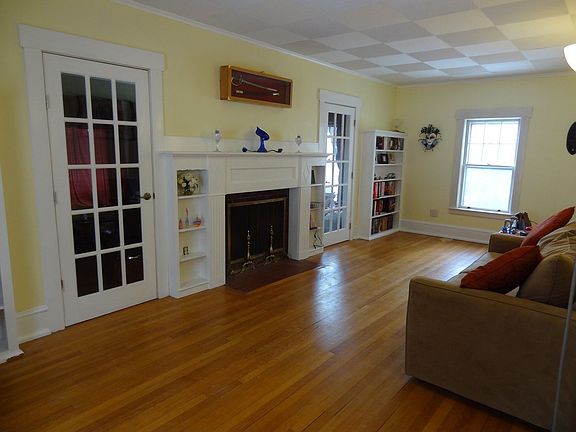Living room, fireplace