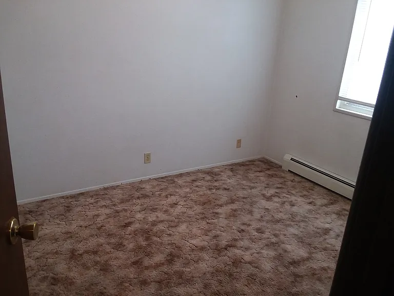 2709 Main St — Photo 2