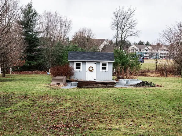 11 Hunt Street #B, Fairfax, VT 05454