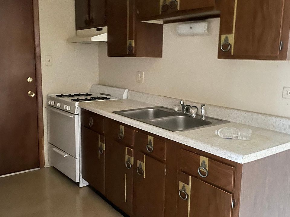 1st image of 103 E Eleanor St #2-A