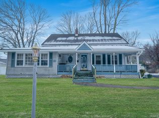 778 Terry Rd, Hauppauge, NY 11788