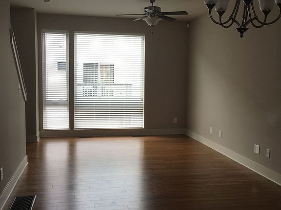 5th image of 7308 Marina Ct #K